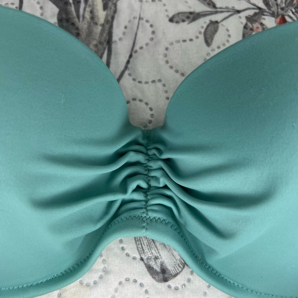 bikini top - Picture 2 of 5
